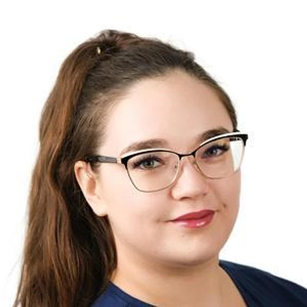 Гришина Ирина Юрьевна — Челюстно-лицевой хирург, Детский челюстно-лицевой хирург, Стоматолог-имплантолог, Стоматолог-хирург, Омск