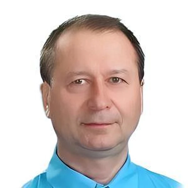 Валиуллин Марат Флюрович — Стоматолог-хирург, Барнаул