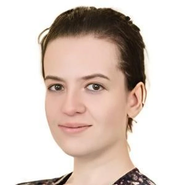 Кузяева Валентина Евгеньевна — Стоматолог, Стоматолог-эндодонтист, Курск