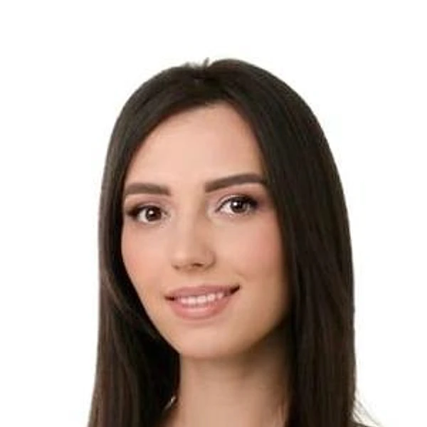 Есаян Карина Андреевна — Стоматолог-ортодонт, ст. Новотитаровская