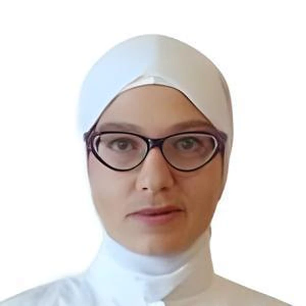 Девятова Ляйсан Фаритовна — Эндокринолог, Казань