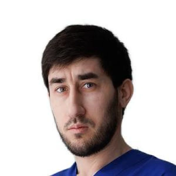 Магомедов Лабазангаджи Касумдибирович — Нейрохирург, Видное