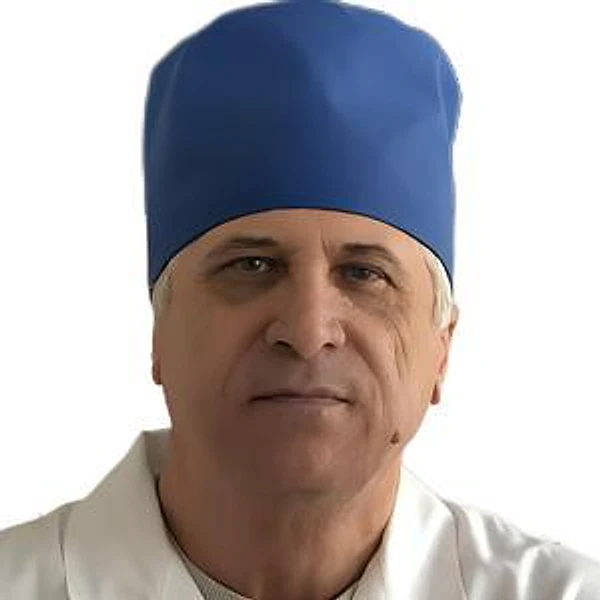 Айдиев Абдулазиз Магомедсаидович — Врач скорой помощи, Избербаш