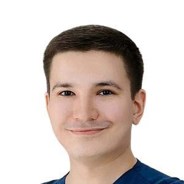 Гилязев Марат Рустамович — Офтальмолог-хирург, Офтальмолог (окулист), Набережные Челны