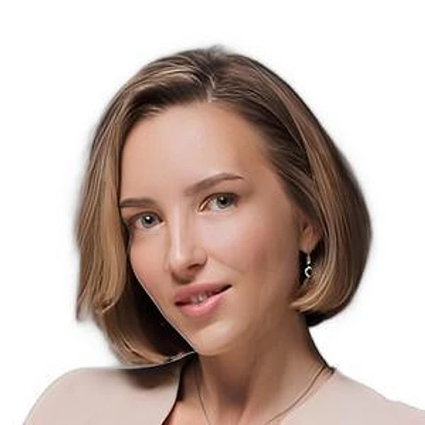 Бурцева Александра Андреевна — Стоматолог, Владивосток