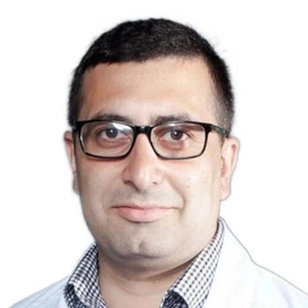 Оганисян Артур Александрович — Врач физической и реабилитационной медицины (ФРМ), Москва