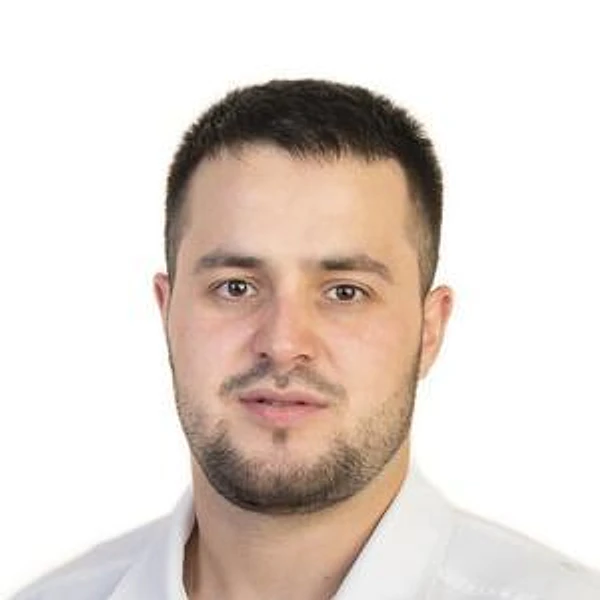 Муталибов Омар Магомедович — Кардиохирург, Санкт-Петербург