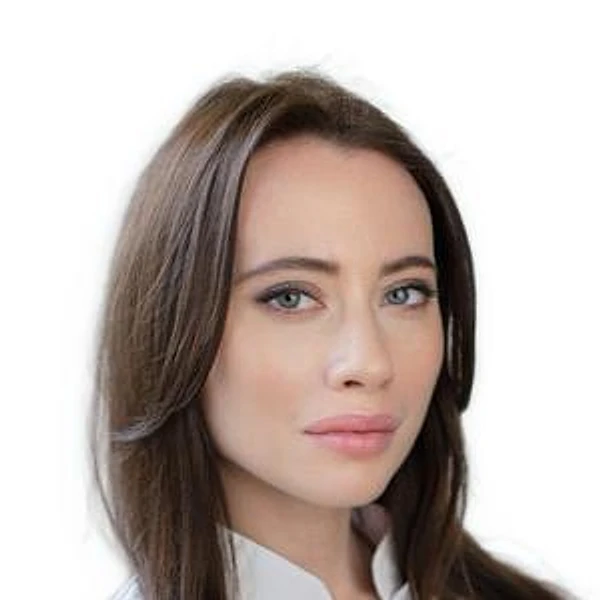 Антипова Александра Викторовна — Офтальмолог-хирург, Офтальмолог (окулист), Екатеринбург