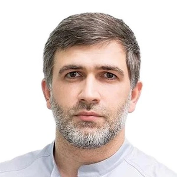 Сулейманов Султан Нурадинович — Стоматолог-хирург, Детский стоматолог-хирург, Стоматолог-имплантолог, Челюстно-лицевой хирург, Москва