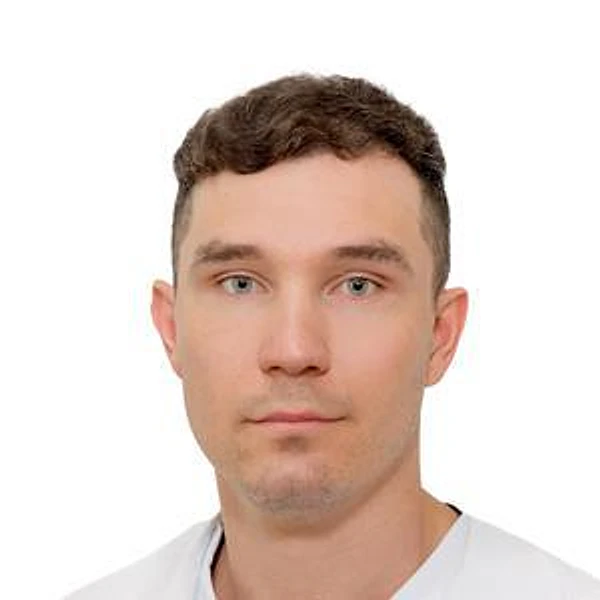 Рогут Александр Александрович — Хирург, Абдоминальный хирург, Малоинвазивный хирург, Онколог, Флеболог, Хирург-эндокринолог, Ростов-на-Дону