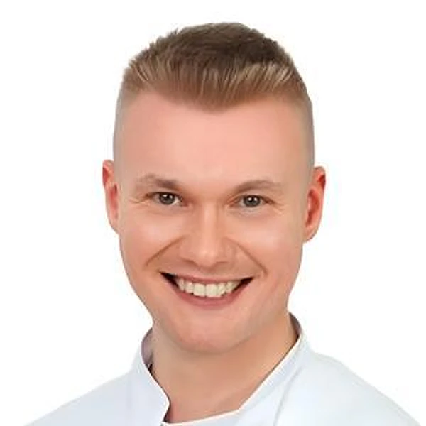 Андрейчук Сергей Владиславович — Стоматолог-хирург, Стоматолог, Стоматолог-имплантолог, Челюстно-лицевой хирург, Москва