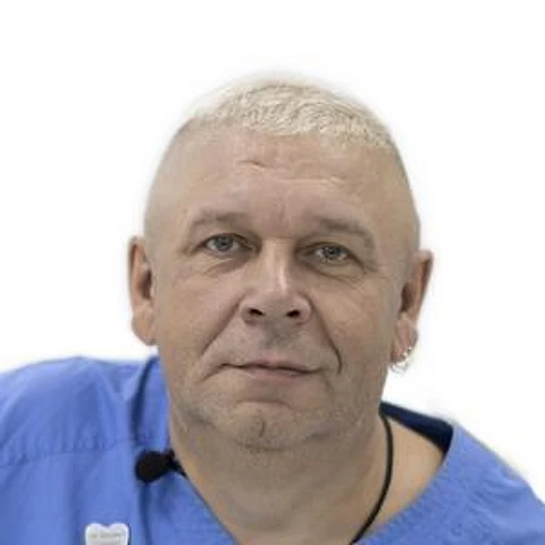 Ильязов Евгений Галиевич — Стоматолог-ортопед, Стоматолог-ортодонт, Стоматолог-хирург, Владивосток