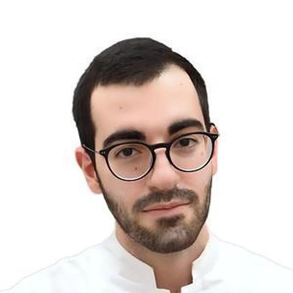 Митичян Роман Гарегинович — Стоматолог-ортопед, Москва