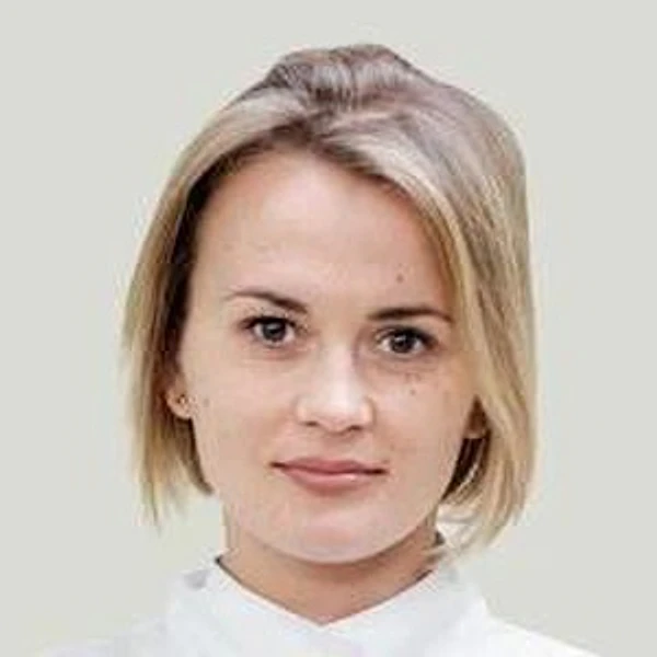 Морева Валерия Андреевна — Стоматолог, Пародонтолог, Стоматолог-гигиенист, Владивосток