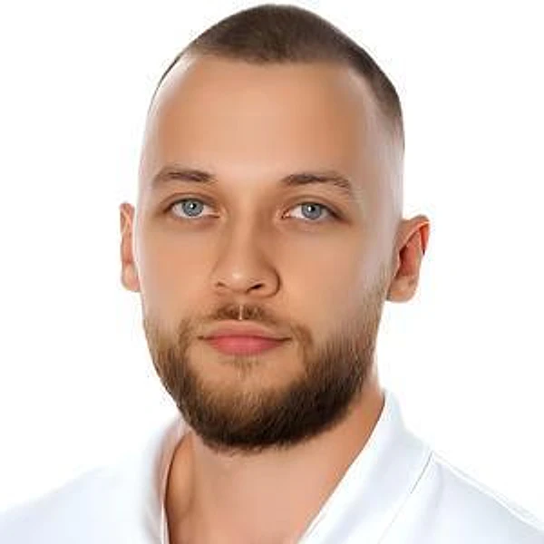 Камалов Амир Рустемович — Стоматолог-хирург, Стоматолог-имплантолог, Казань