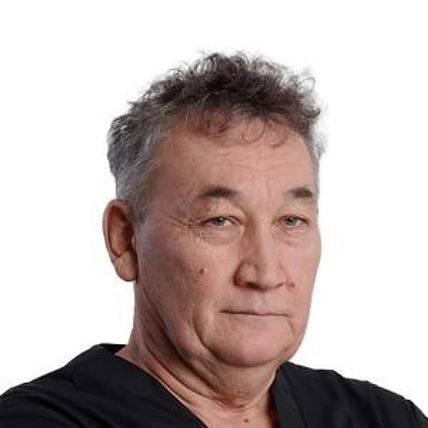 Сулейманов Тагир Флюрович — Массажист, Астрахань
