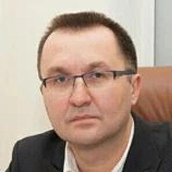 Симанов Юрий Викторович — Нейрохирург, Арск
