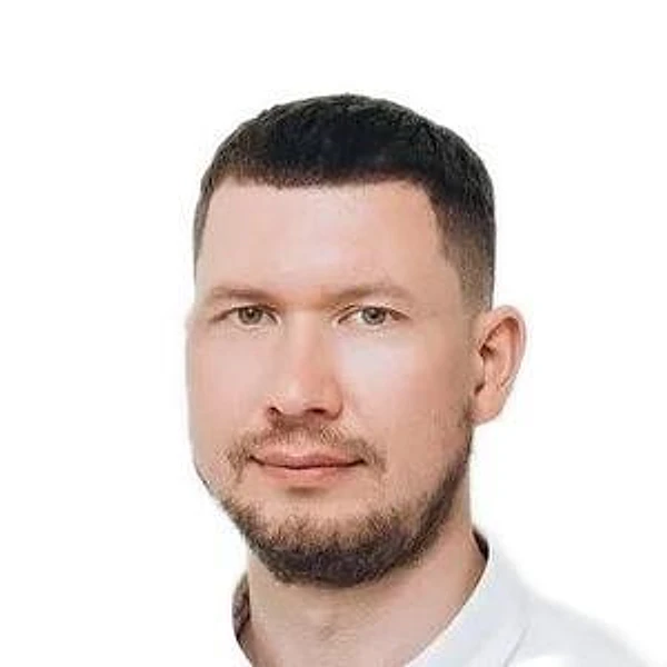 Росляков Максим Викторович — Стоматолог-хирург, Стоматолог-имплантолог, Стоматолог-ортопед, Владивосток