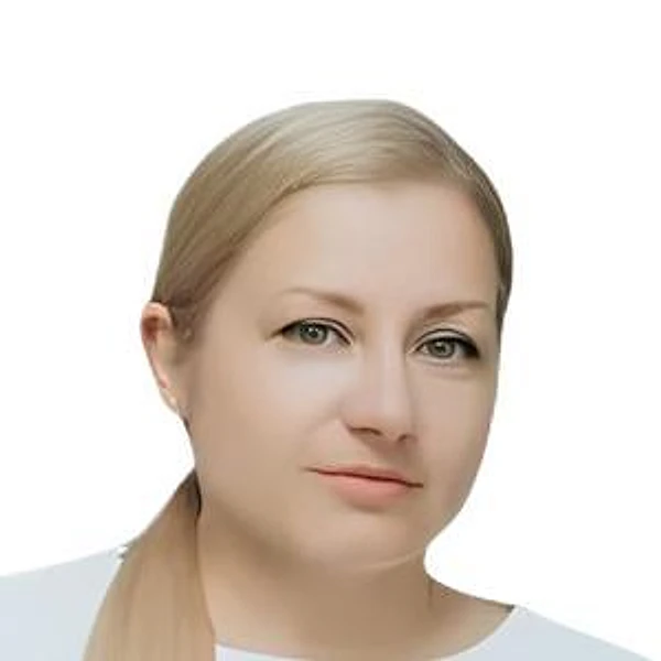 Калиниченко Екатерина Андреевна — Стоматолог, Владивосток