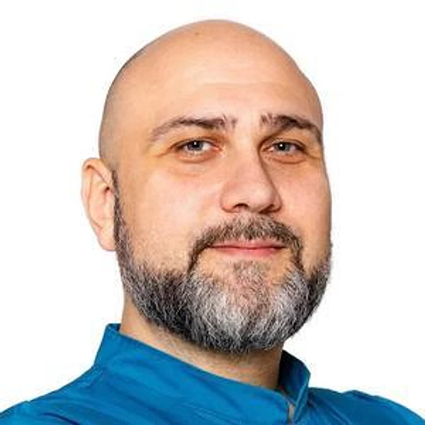 Мирзоев Даниил Борисович — Стоматолог-имплантолог, Детский стоматолог-хирург, Стоматолог-хирург, Тюмень