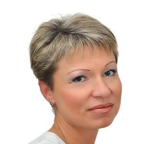 Богомолова Елена Юрьевна — Стоматолог, Владивосток
