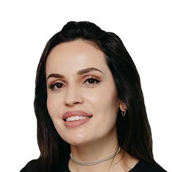 Мурадян Эмма Мурадовна — Стоматолог-хирург, Владивосток