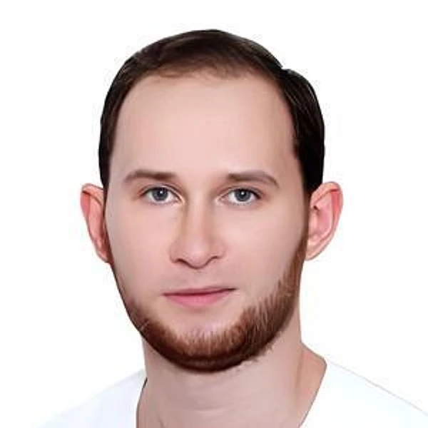 Новиков Артур Русланович — Стоматолог, Краснодар