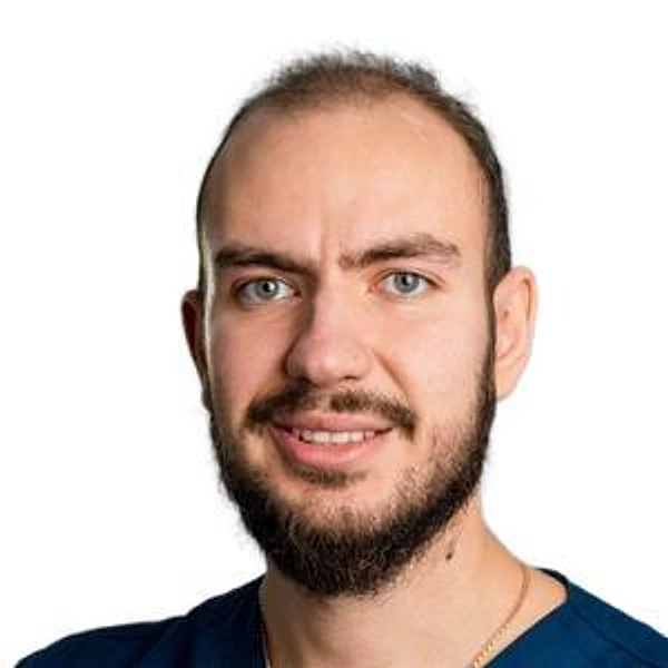 Коноводов Виталий Владимирович — Стоматолог-имплантолог, Волгоград
