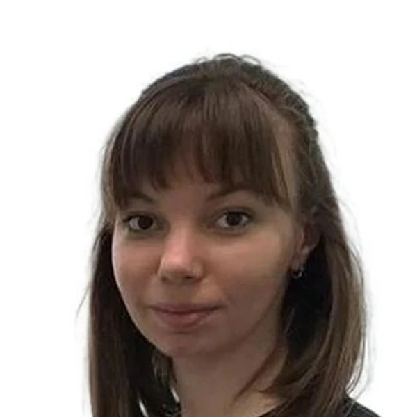 Ляшева Инна Александровна — Стоматолог-хирург, Москва