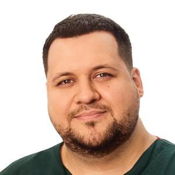 Хакимов Максим Улугбекович — Стоматолог-хирург, Стоматолог, Стоматолог-имплантолог, Красногорск