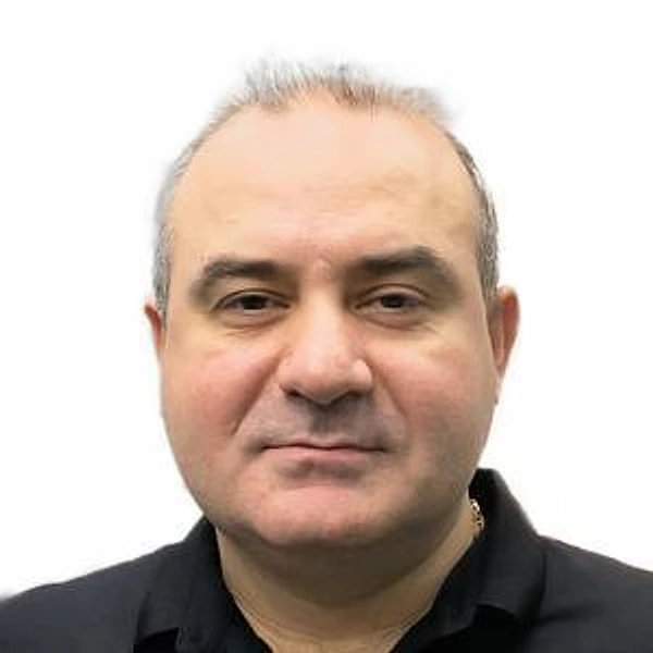 Навасардян Вардгес Карапетович — Стоматолог, Ростов-на-Дону