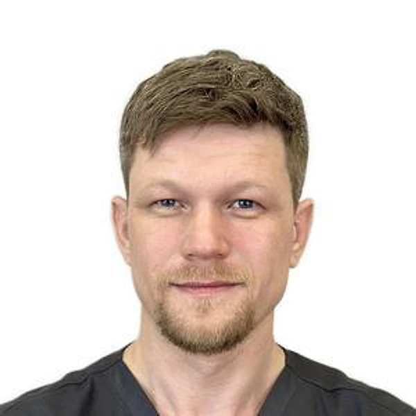 Устинов Владимир Геннадьевич — Пластический хирург, Санкт-Петербург