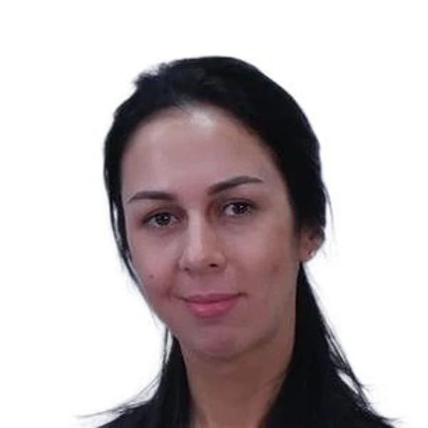 Ялышева Диана Рашитовна — Стоматолог-ортодонт, Санкт-Петербург