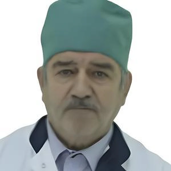 Гаджиев Иса Исаевич — Травматолог, Ортопед, Кизилюрт