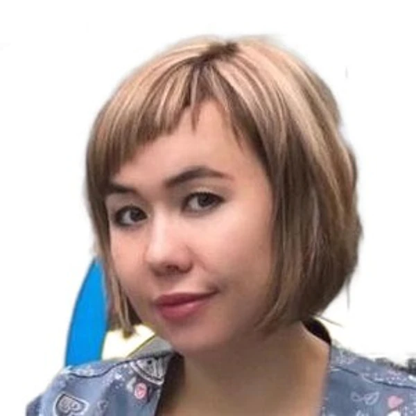 Пешкова Эльвира Фаритовна — Стоматолог, Шелехов