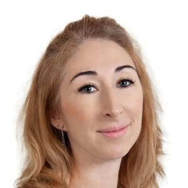 Казакова Юлия Михайловна — Стоматолог-ортодонт, Владивосток