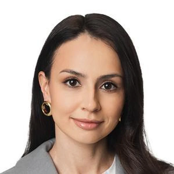 Елхова Юлия Сергеевна — Врач-косметолог, Санкт-Петербург
