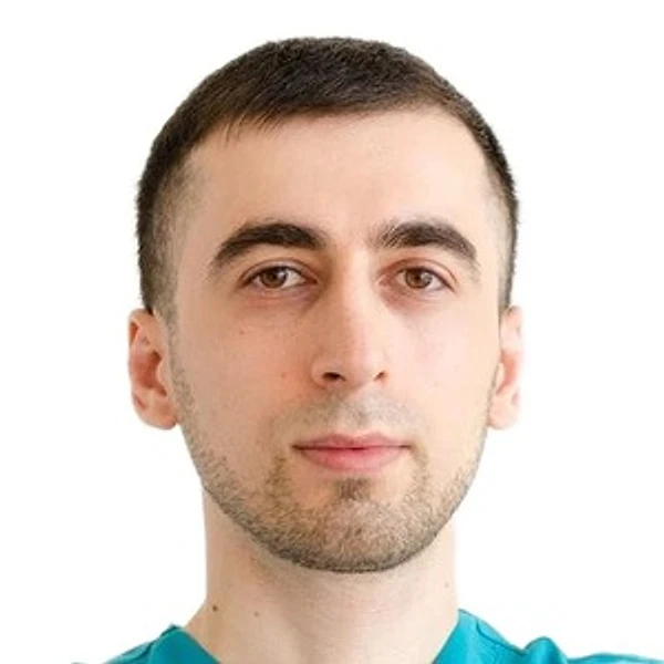 Исмаилов Радмир Русланович — Стоматолог, Стоматолог-имплантолог, Стоматолог-хирург, Санкт-Петербург
