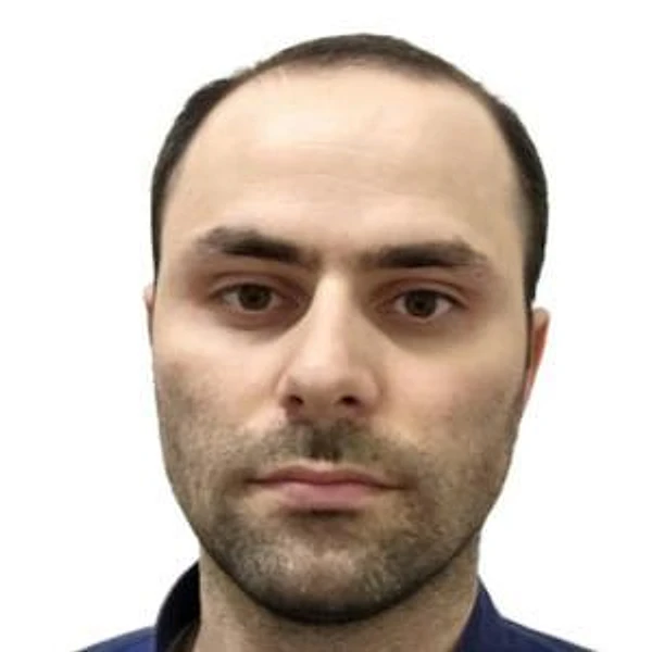 Григорян Карен Варужанович — Стоматолог-ортопед, Стоматолог, Стоматолог-хирург, Рязань