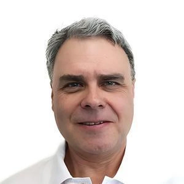 Эмдин Дмитрий Анатольевич — Анестезиолог-реаниматолог, Москва