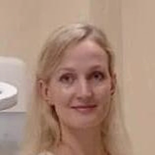 Иванова Ирина Олеговна — Косметолог-эстетист, Псков