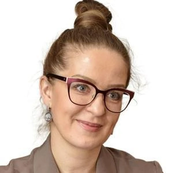 Орлова Екатерина Николаевна — Стоматолог-хирург, Москва