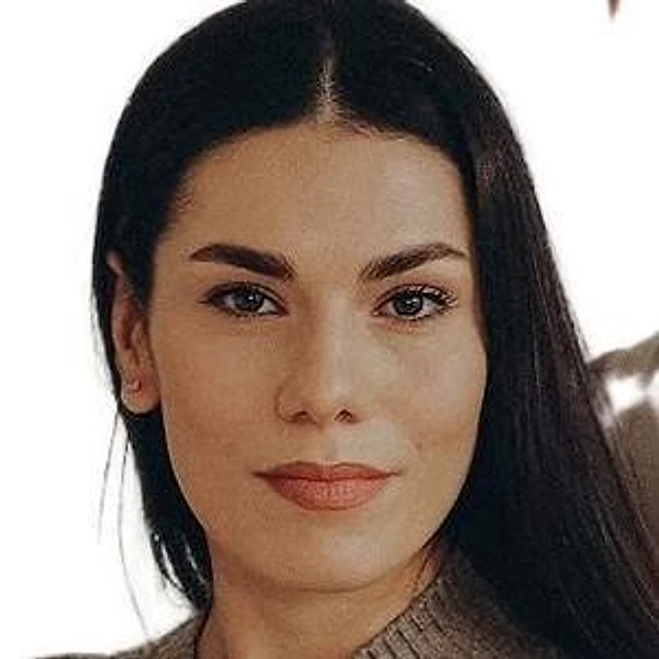 Намазова Улкер Арифовна — Стоматолог, Ялта