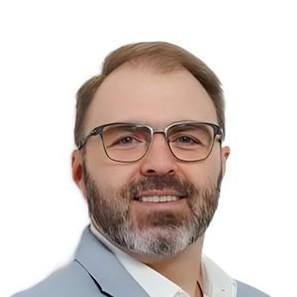 Щетинин Владислав Валерьевич — Стоматолог-имплантолог, Гнатолог, Стоматолог-ортопед, Стоматолог-хирург, Ставрополь