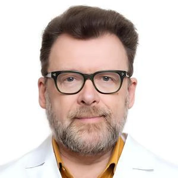 Ильин Антон Евгеньевич — Врач общей практики (семейный врач), Москва
