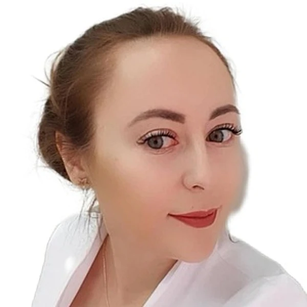 Коршунова Юлия Игоревна — Стоматолог, Пародонтолог, Орёл