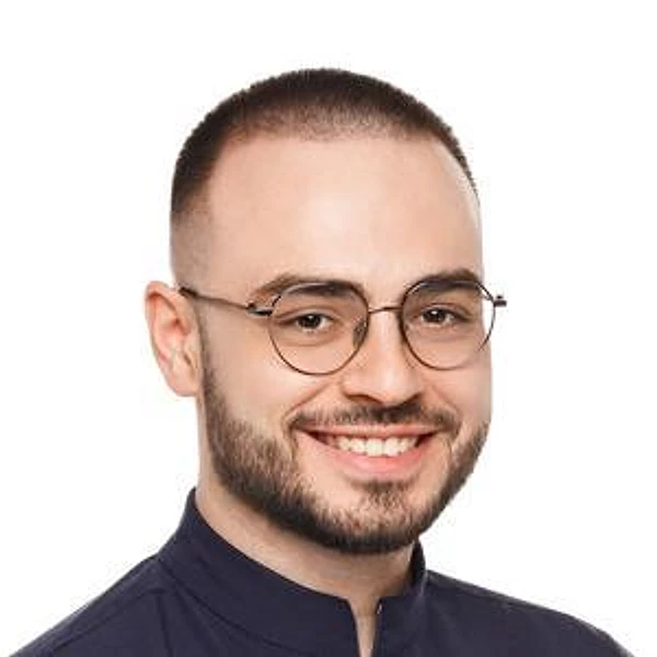 Абаев Алан Зоинбекович — Стоматолог-хирург, Стоматолог, Стоматолог-имплантолог, Москва
