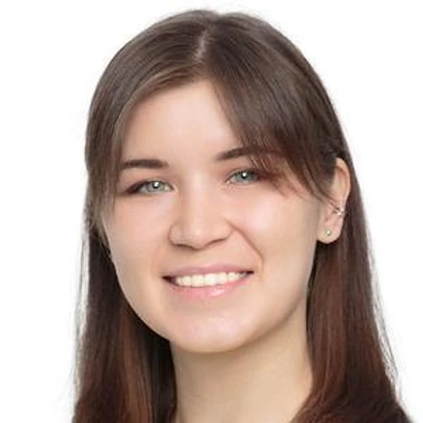 Калашникова Эльвира Маратовна — Детский ревматолог, Педиатр, Санкт-Петербург
