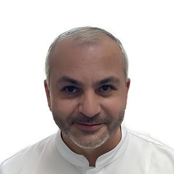 Меметов Ахтем Рефатович — Стоматолог-ортопед, Феодосия