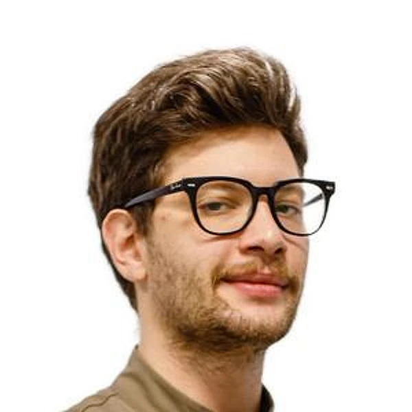 Агранович Максим Максимович — Стоматолог, Томск